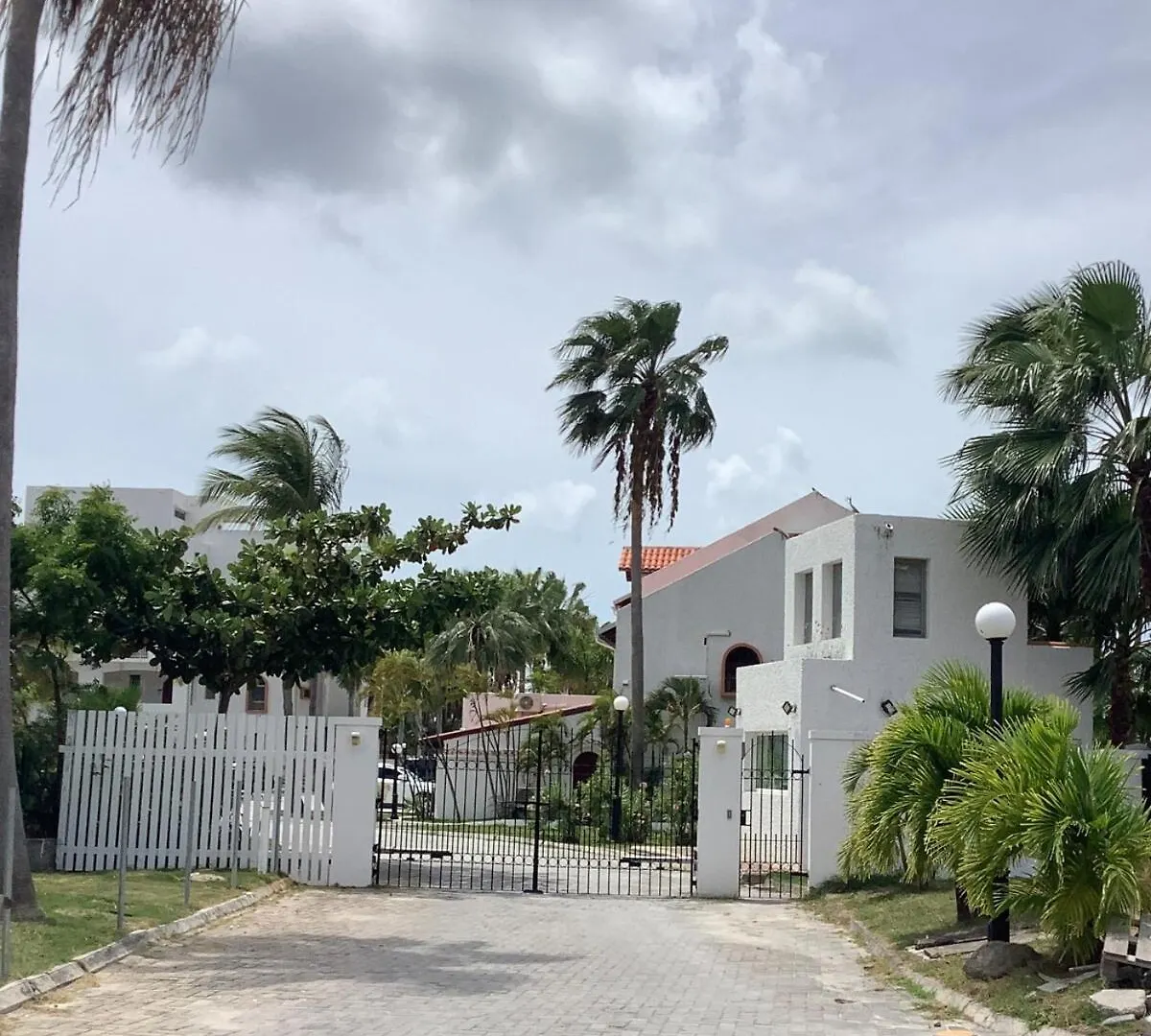 Appartamento Sbyc New Large Studio Condo 872 Sqft Heart Of Sxm Philipsburg  Sint Maarten